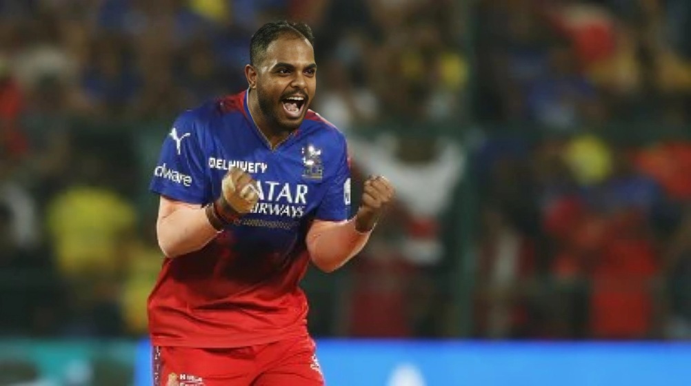 Runs Conceded by Bowlers in a Single IPL Match