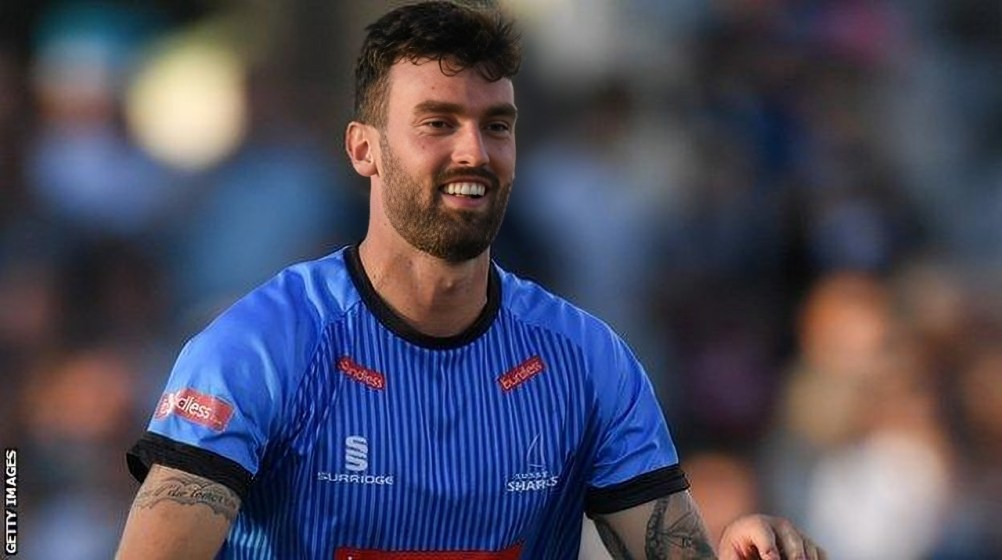 Runs Conceded by Bowlers in a Single IPL Match